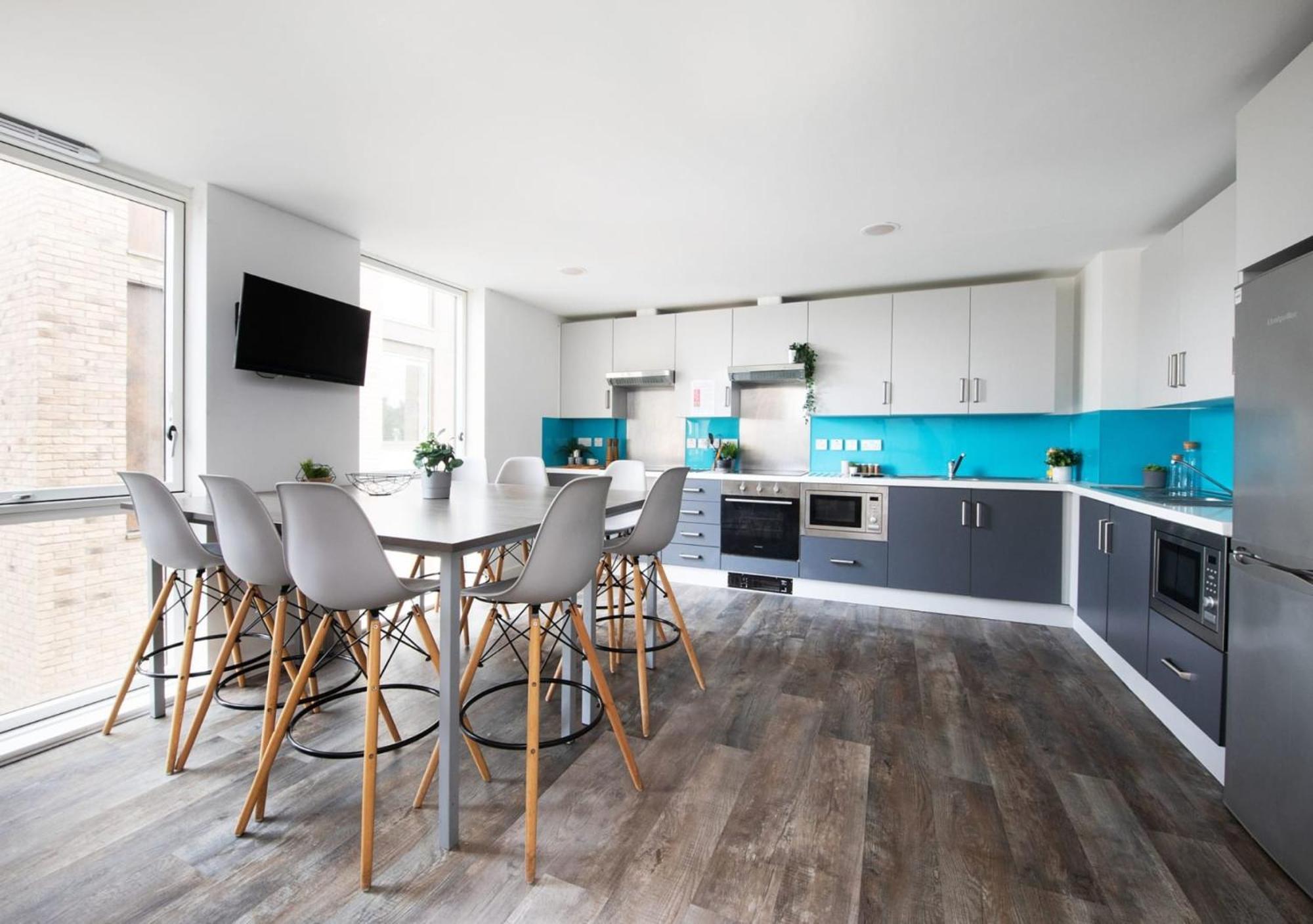 For Students Only Ensuite Bedrooms With Shared Kitchen At Cathedral Point In Winchester Exteriér fotografie